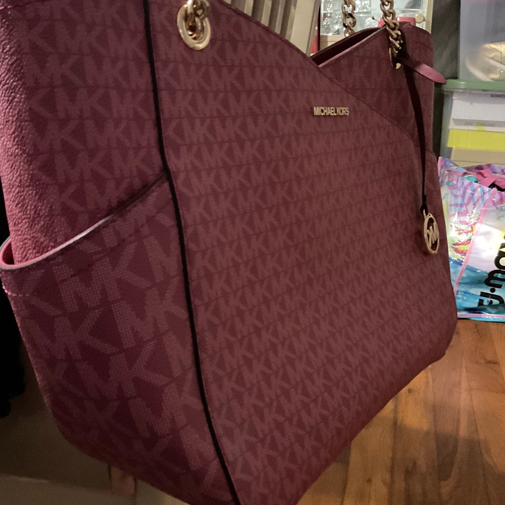 FINAL MARKDOWN  🦩🌼🦩Michael Kors Jet Set Travel Large Chain Shoulder Tote - Picture 3 of 5